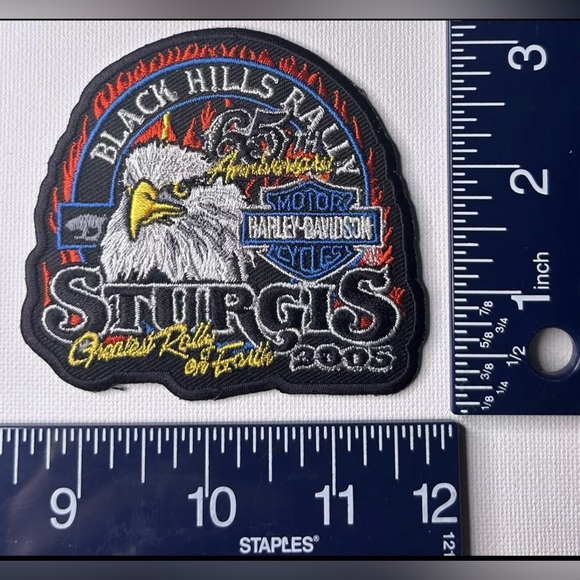 Authentic Vintage Harley-Davidson Bar Shield Sturgis 2005 small Emblem Patch - Picture 1 of 2